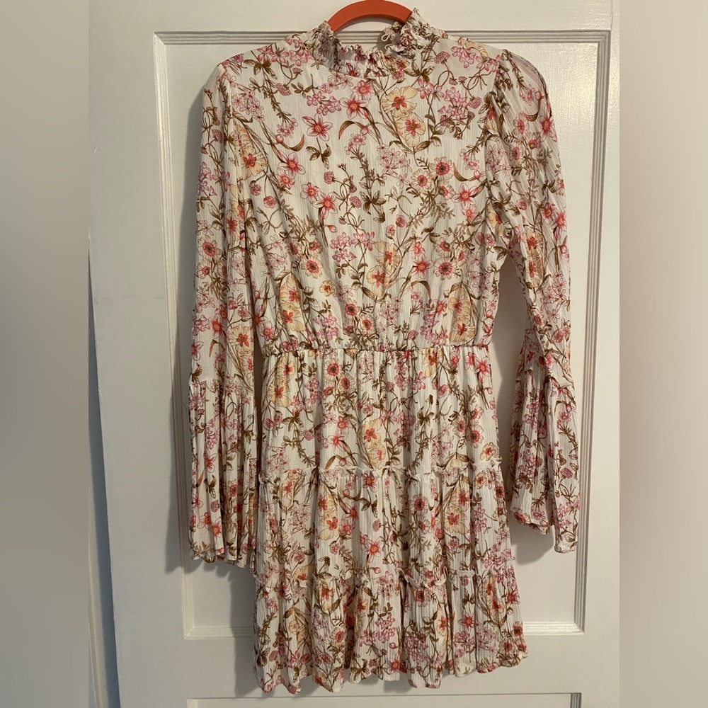 ALTAR’D STATE White Floral Long Sleeve Dress Size small